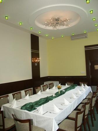 Hotel Bohemia Chrudim Exteriör bild